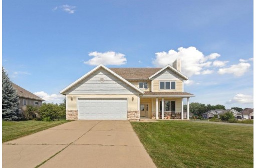 6420 Nature Valley Drive, Waunakee, WI 53597