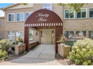 95 Golf Parkway D Madison, WI 53704
