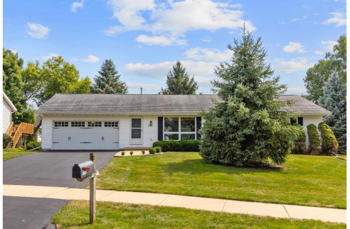 7241 Gladstone Drive, Madison, WI 53719