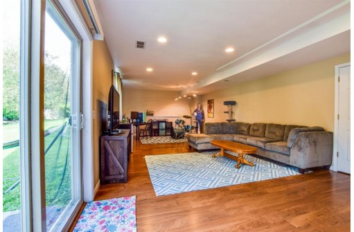 7818 Twinflower Drive, Madison, WI 53719