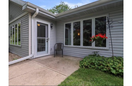 7208 Saukdale Drive, Madison, WI 53717