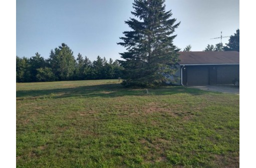 W5907 Whistling Wings Drive, New Lisbon, WI 53950