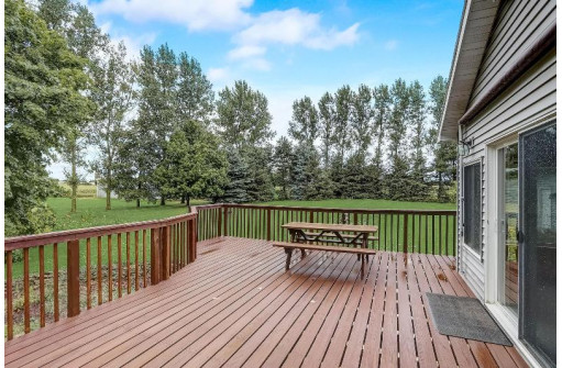 689 Marvin Lane, Oregon, WI 53575