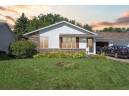 1003 N Wuthering Hills Drive, Janesville, WI 53546