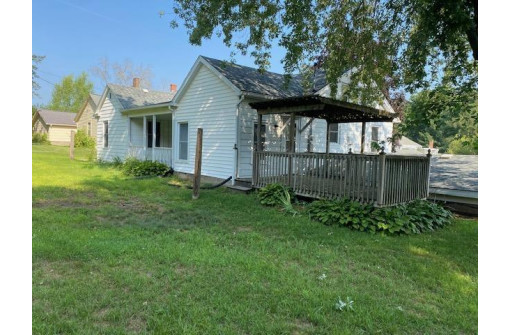 516 Decatur Street, Mineral Point, WI 53565