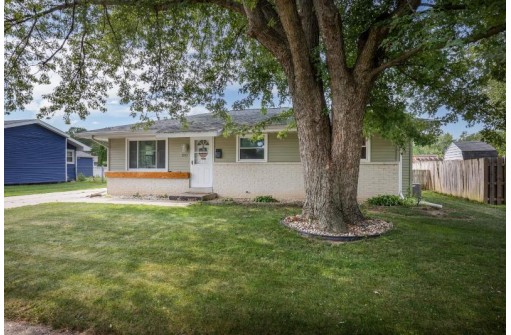 2113 Joliet Street, Janesville, WI 53546