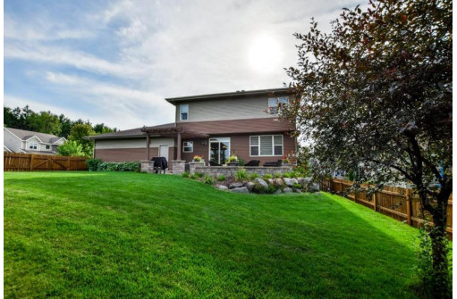 1271 Cathedral Point Drive, Verona, WI 53593