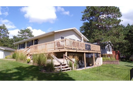 1083 Quarterstaff Court, Nekoosa, WI 54457