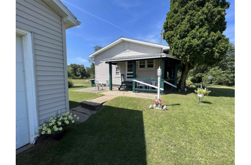 W6723 Meyer Road, New Lisbon, WI 53950