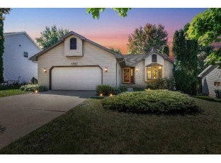 1747 Cornwall Circle Sun Prairie, WI 53590