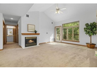 29 Park Heights Court Madison, WI 53711