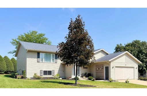 135 Westridge Parkway, Verona, WI 53593