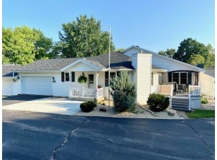 877 Sutherland Avenue 4 Janesville, WI 53545