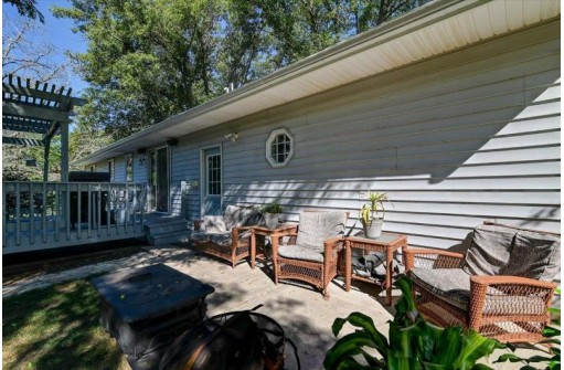 N2657 County Road V, Lodi, WI 53555