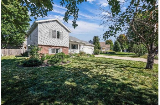 1758 Frawley Drive, Sun Prairie, WI 53590