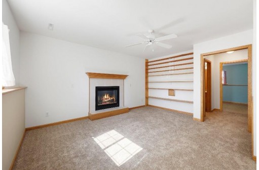 1758 Frawley Drive, Sun Prairie, WI 53590