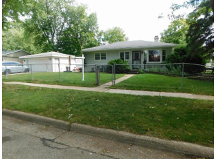 1707 Mary Street Beloit, WI 53511