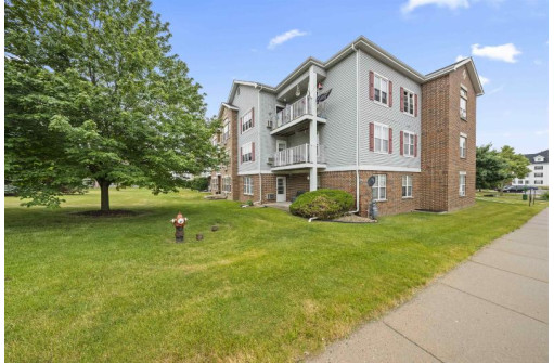 1625 Kings Mill Way 205, Madison, WI 53718