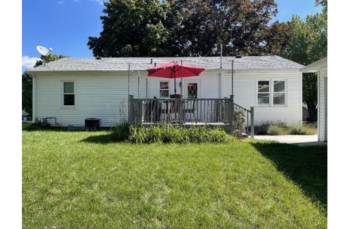 1422 S Marion Avenue, Janesville, WI 53546