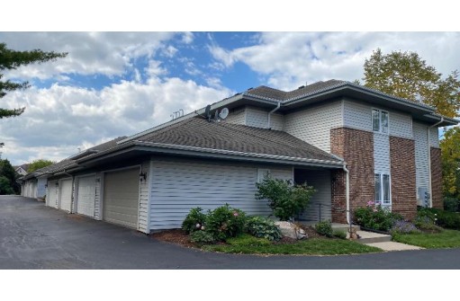 5579 Bantry Lane 3, Fitchburg, WI 53711