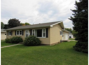 253 Roosevelt Avenue Janesville, WI 53546