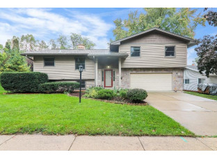 5213 Queensbridge Road Madison, WI 53714