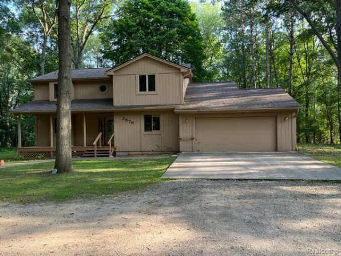 2576 Shady Lane Milford, MI 48381