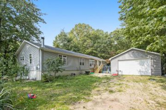 35516 Sweet Lake Drive Gobles, MI 49055