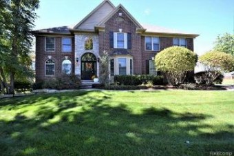 1812 Carnoustie Court Oxford, MI 48371