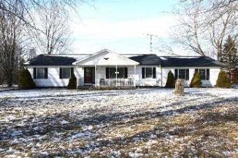 3554 Levalley Road Columbiaville, MI 48421