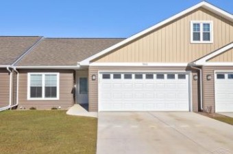 906 Flora Ln Frankenmuth, MI 48734