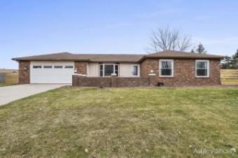 1135 Alden Court Holland, MI 49423