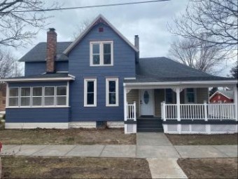 509 E Filer Street Ludington, MI 49431