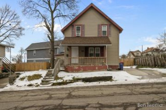 412 Breens Court Sw Grand Rapids, MI 49503