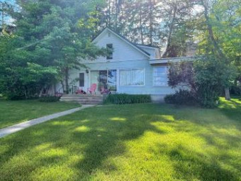 1084 W Higgins Lake Drive Roscommon, MI 48653