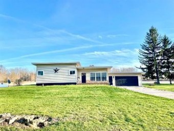 2550 Ducker Road North Branch, MI 48461