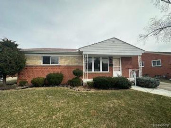 5912 Cambourne Road Dearborn Heights, MI 48127