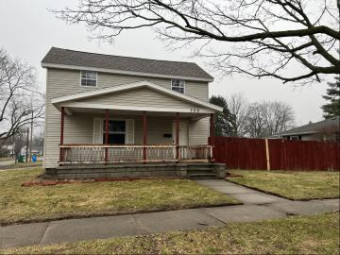 309 E Wayne Street Dowagiac, MI 49047