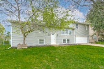 1720 Redstock Avenue Portage, MI 49024