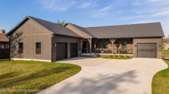 4935 Ottawa Court Owosso, MI 48867