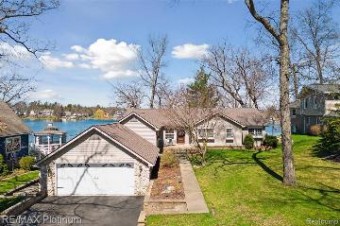 4533 Filbert Drive Brighton, MI 48116