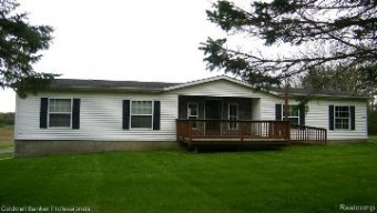 2456 Scott Road North Branch, MI 48461