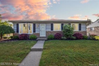 9807 Fairbanks Street Van Buren Township, MI 48111