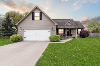 1874 Arrowhead Lane Owosso, MI 48867