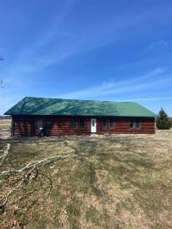 10149 Dennings Road Jonesville, MI 49250