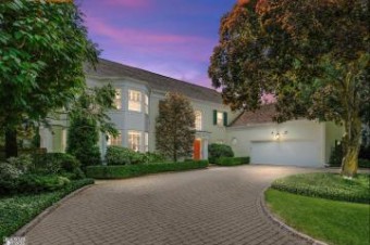 21 Newberry Grosse Pointe Farms, MI 48236