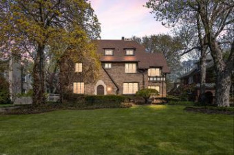 1222 Berkshire Grosse Pointe Park, MI 48230