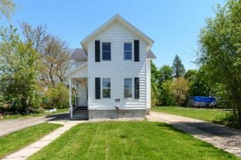 1713 S Burdick Street Kalamazoo, MI 49001