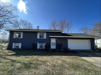 364 Hill Street Coloma, MI 49038