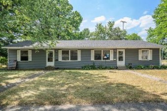 143 Floral Avenue Plainwell, MI 49080